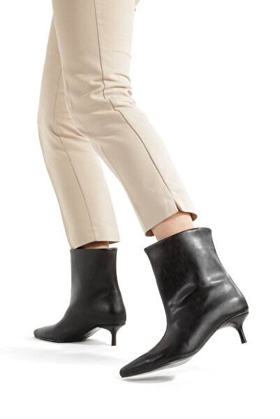 LUVETTO Cizme negre cu vârf ascuțit, cu toc subțire de 5 cm, sezon nou