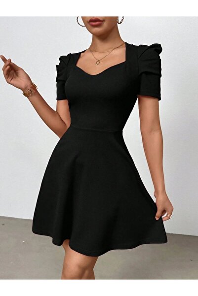 Monapera Kalp Yaka Kısa Kollu Kloş Mini İthal Krep Elbise