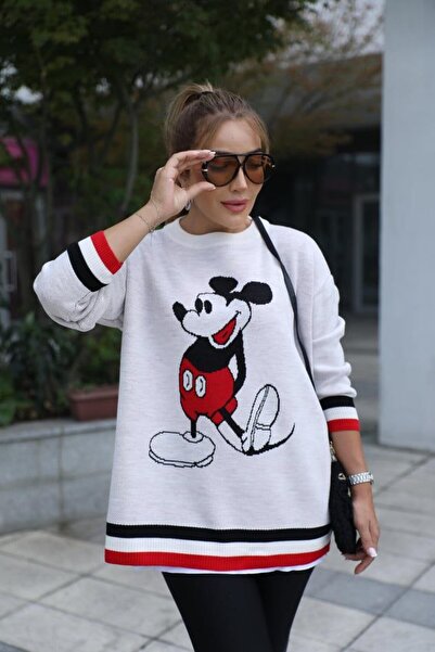 DOLCE QUEEN 👑   Oversized Knitwear Tunic with Mickey Figure
