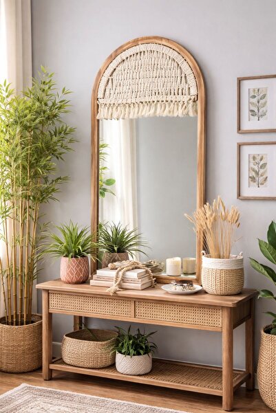 Bin shihoon Small arched floor mirror with an elegant wooden frame