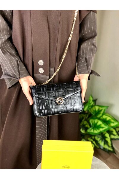 GGGG Bags with their accessories