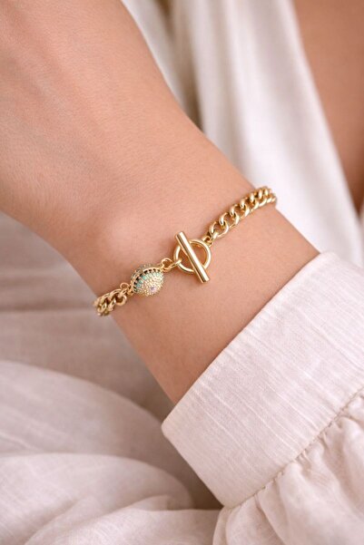 Belasso Kadın Altın Renk Nazar Boncuklu T Kilit Detaylı Şık Bileklik