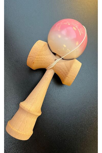 Kendama for children, with a pink dressing room