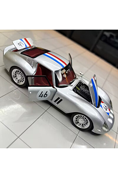 Shem 1:32 250 GTO Süper Spor Araba Metal Sesli ve Işıklı 15 CM