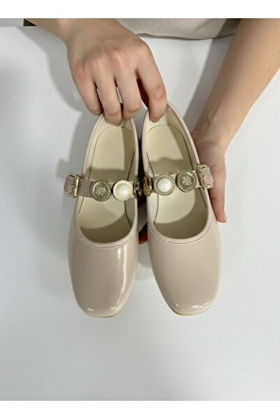 ALB TERLİK AYAKKABI SAN. TİC. LTD. ŞTİ. Women's Classic 4-Buckle Ballerinas –...