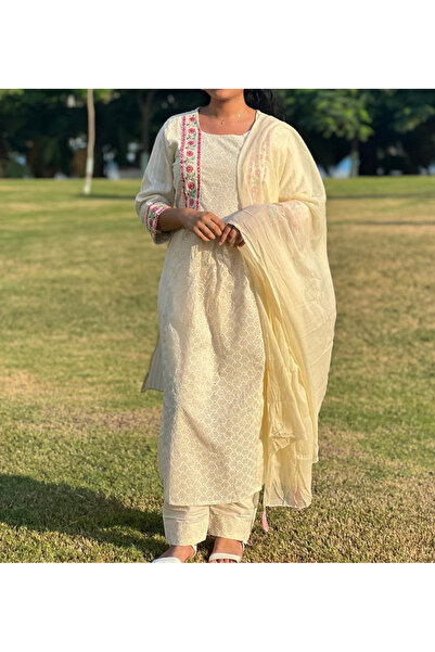 IndHeritage Premium Off white colour cotton 3pc women's kurti set / salwar su...