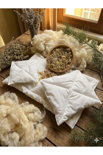 yuem tekstil yıkanmamış yün dolgulu.3 lü set ,alez ve göğüs yastığı,ak günlük...