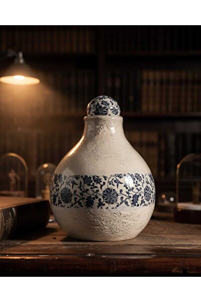 No8 Seramik Stüdyo Antique Textured Lid Ceramic Vase