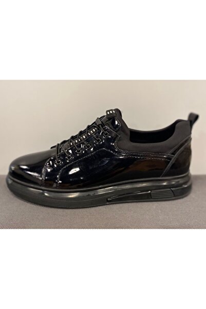 QUINN Classic Daily Patent Leather Shoes