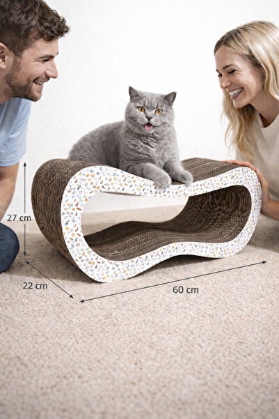 Yelbegen خدش القط من الورق المقوى