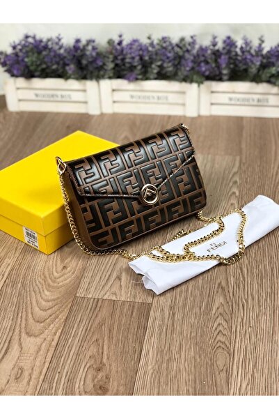 GGGG Bags with their accessories
