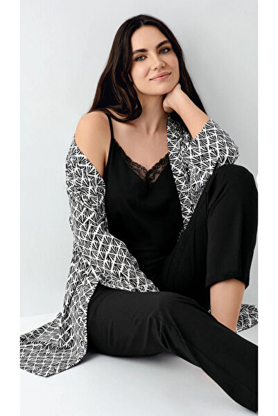 Pierre Cardin Women, Black, with Robe, (with Sleep Socks as a Gift), 3-Piece ...