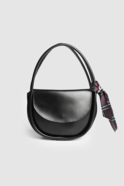 Store حقيبة يد نسائية من الجلد البيضاوي مع وشاح من ماركة Scafy