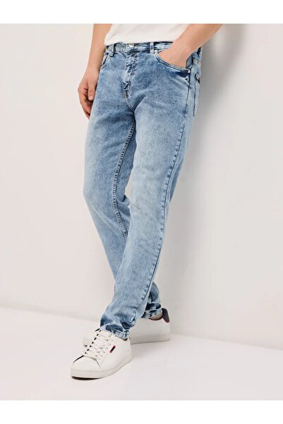 The Bear House Men’s Regular Fit Denim Jeans with Stretch, Stylish Look & All...