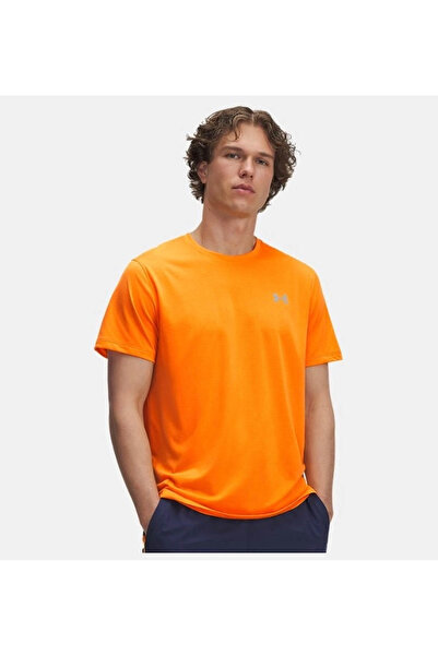 Under Armour تي شيرت رجالي باللون البرتقالي من Ua Launch 1382582-793