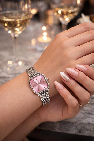 LOOQ Retro Cord Square Dial Women's Wristwatch