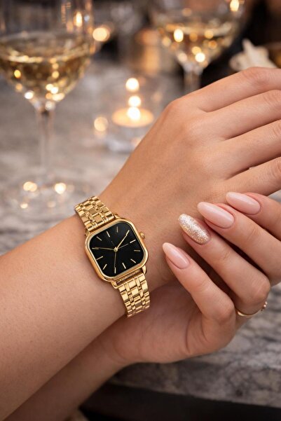 LOOQ Retro Cord Square Dial Women's Wristwatch