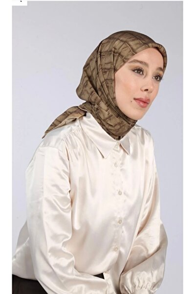 Butik New Season Silk Square Scarf