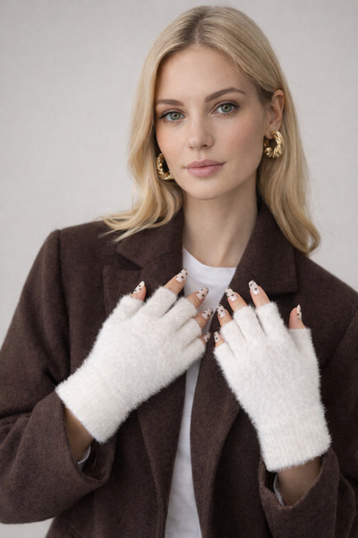 Şirin Giyim Aksesuar Peluş Soft Kadın Eldiven - Kesik Yarım Parmak