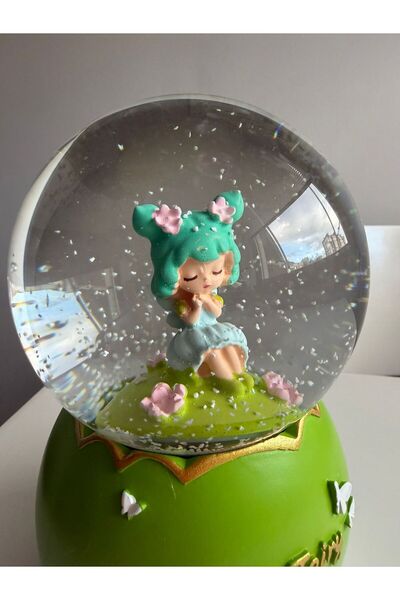 Bumelo Peri Kızı Büyük Boy Işıklı,Müzikli Püskürtmeli Kar Küresi