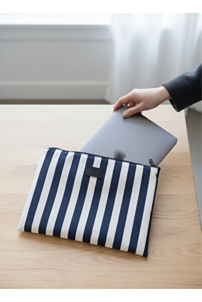 Goshıkı Blue and White Striped 14 Inch Laptop/Macbook and MacBook Pro Compati...