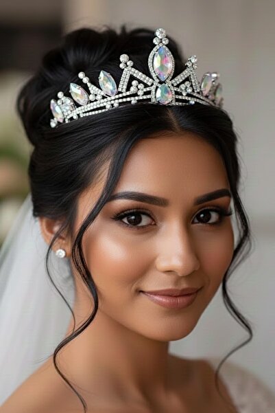 CAŞ DEKORASYON تاج زفاف من حجر الزركون مع نقش 'الوعد'