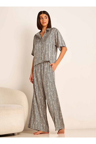 Aadaraya طقم بيجاما قميص بأزرار وبنطال