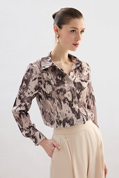 Sateen Риза с шарка и прав крой - кафе