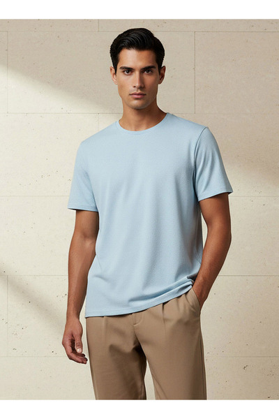 Iconic Men Slim Fit Crew Neck Short Sleeves Popcorn Textured T-shirt