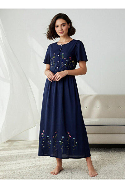 FAV قميص نوم قصير الأكمام بتطريز زهري من القطن