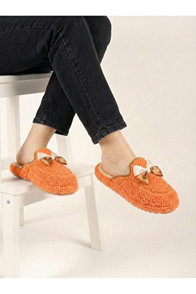 Luvaa Luva Kelebek Kadın Pembe Peluş Ev Terliği – Fiyonk Detaylı, Sıcak Tutan...