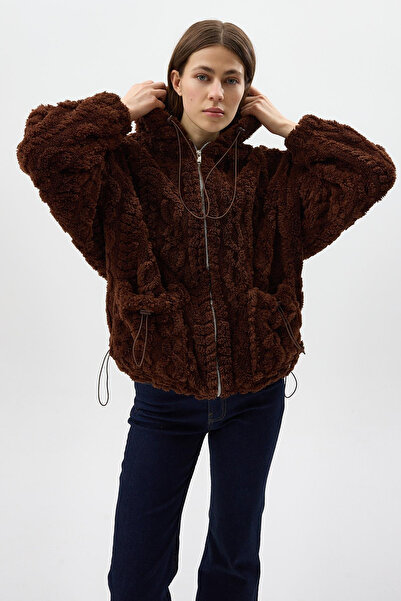 EssCouture Kahverengi Fermuarlı Cepli Kapüşonlu Peluş Kadın Hırka Ceket