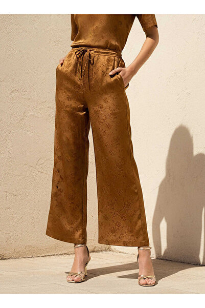 Iconic Jacquard Textured Wide Leg Pants