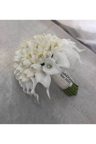 chocogift Elara Bridal Bouquet