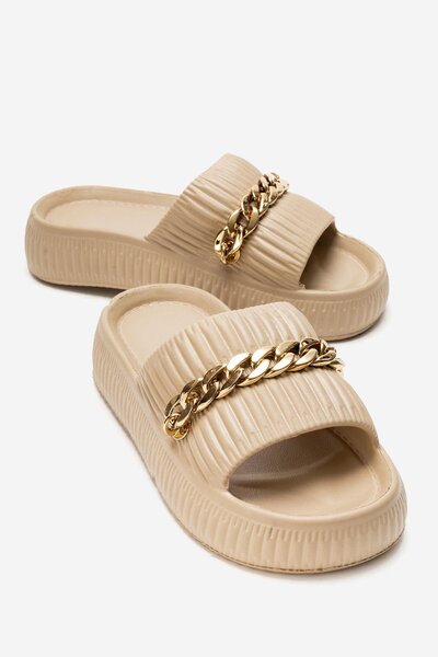 CCWAY AYAKKABI Women's Chain Detailed Slippers; Sand