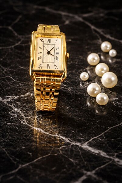 Nicevia Rectangular Dial Vintage Unisex Watch – Gold Mesh Loop Strap