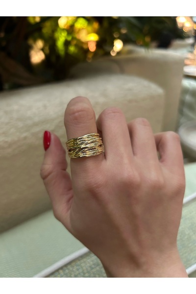 Lita Kalın Dokulu Gold Sarmal Yüzük