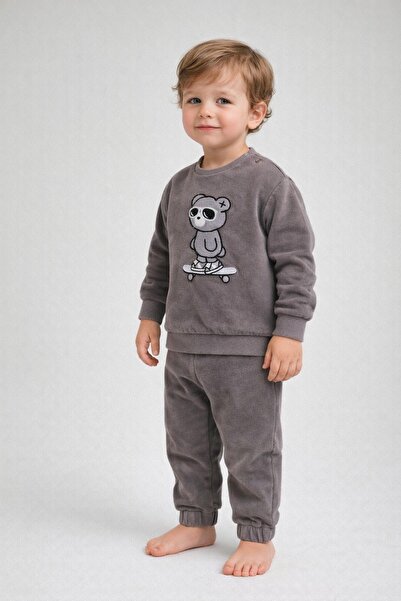 dinamik çocuk Erkek Bebek Esnek Kot 2li Alt Üst Takım Kaykaycı Ayıcık Baskılı...