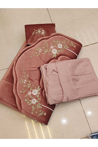 ssd Royal bridal rug set: padded rug with foam, wide and elegant bedsheet, Qu...