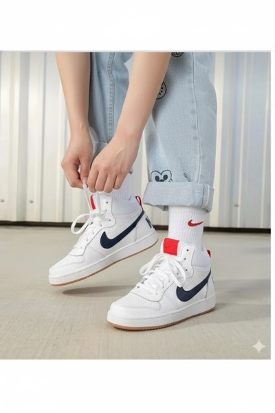 Nike Court Borough Mid (Gs) High-Top Sneakers (Sporti̇ks) Are Tight Fitting.....
