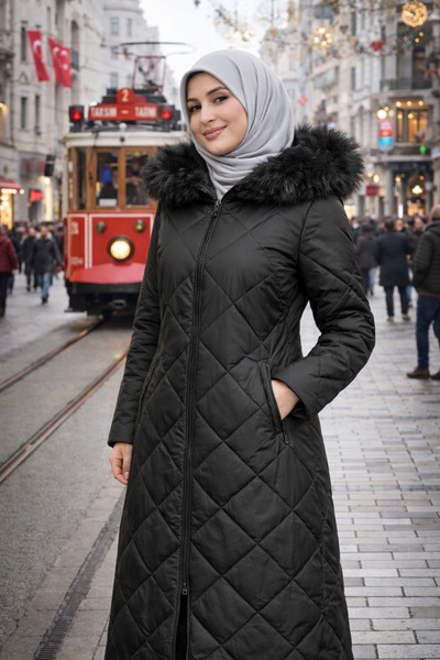 Nihle Kapüşonlu Kürklü Uzun Şişme Mont – Kapitone Fermuarlı Kışlık Tesettür K...