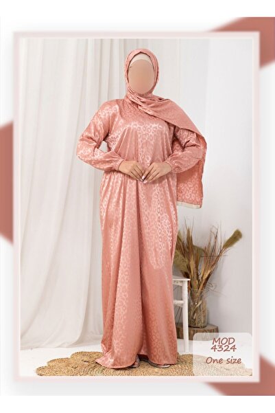 MAYAR Egyptian prayer shawl – softness and femininity