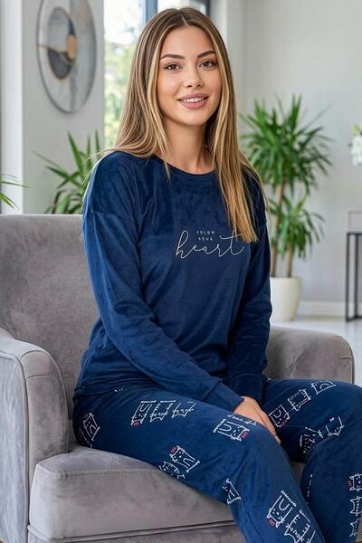 Pijamaevi Navy Blue Heart Patterned Exclusive Velvet Women's Pajama Set