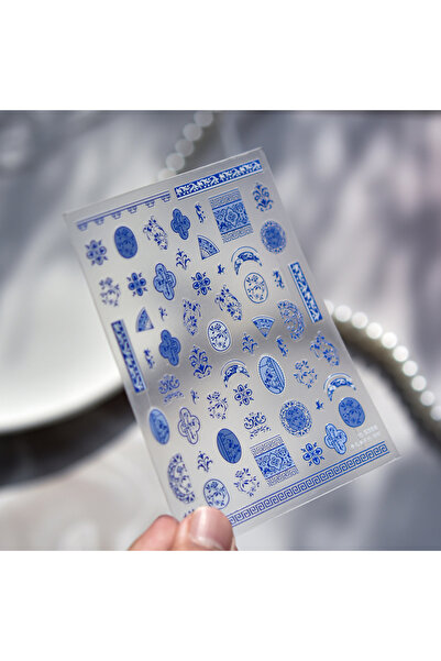 Choice قطعة واحدة من ملصقات فن الأظافر الخزفية الزرقاء والبيضاء غير القابلة ل...