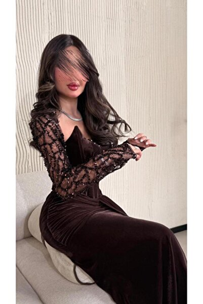 Fine Four Chocolate Brown Velvet Dress with Corset and Lace Sleeves