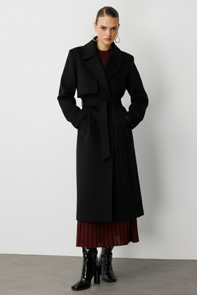 Mizalle Yünlü Kaşe Dokulu Siyah Tek Rüzgarlıklı Kaban