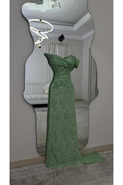 To Be Apple-shaped sequined evening dress with beads