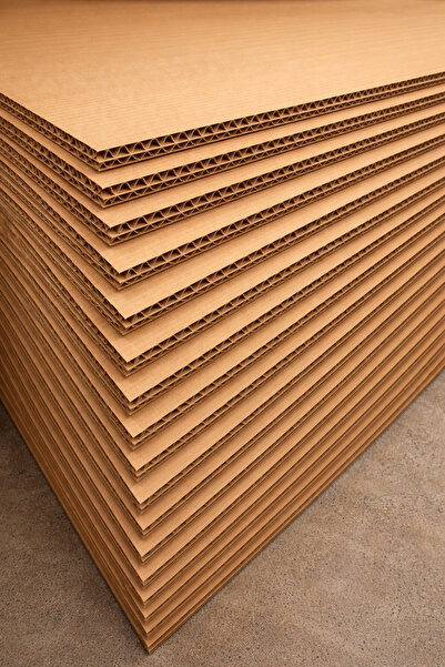 Yelbegen Proje Kartonu 80x100 Cm Kalın (6 MM) Oluklu Mukavva Karton 10 Adet