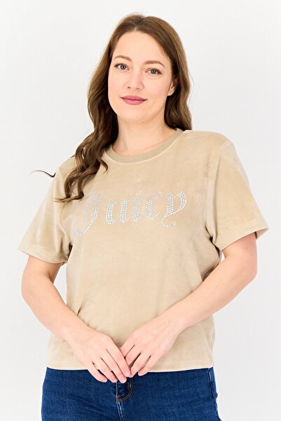 Juicy Couture تيشيرت نسائي بأكمام قصيرة ورقبة دائرية مزين، لون بيج فاتح