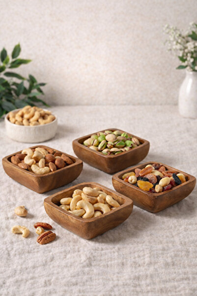 Mutfak Köşesi 4'lü Akasya Ahşap Kare Çerezlik 4’lü Set – Çerez & Sunum Kase Seti